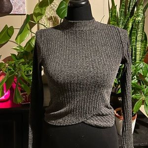 Self esteem mock turtle neck cropped. Size Large